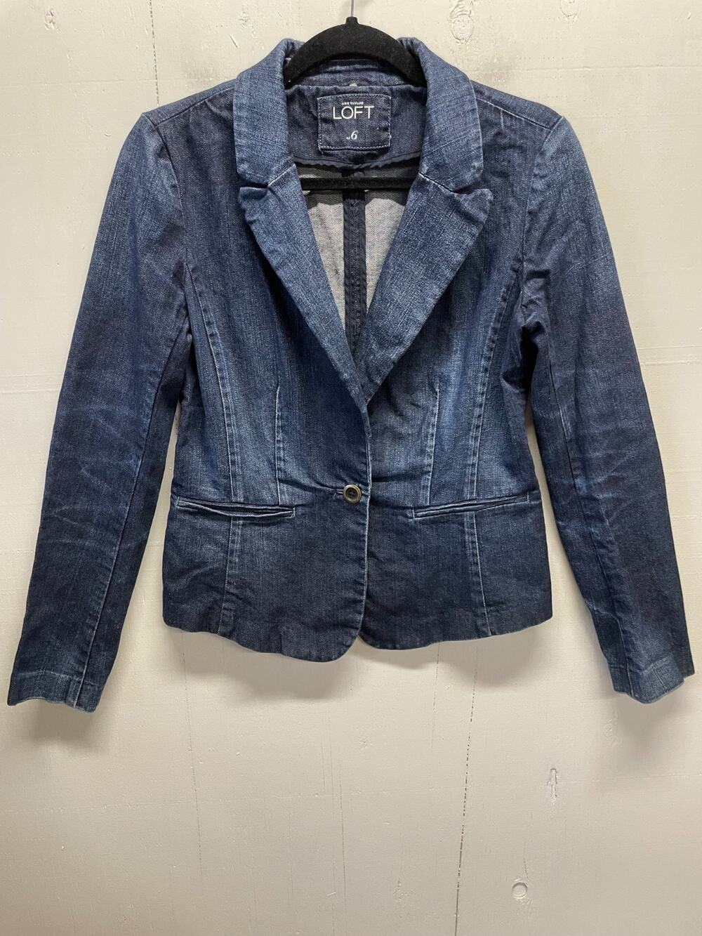 Ann Taylor LOFT Women's Dark Wash Denim Blazer Single-Button Closure Size 6